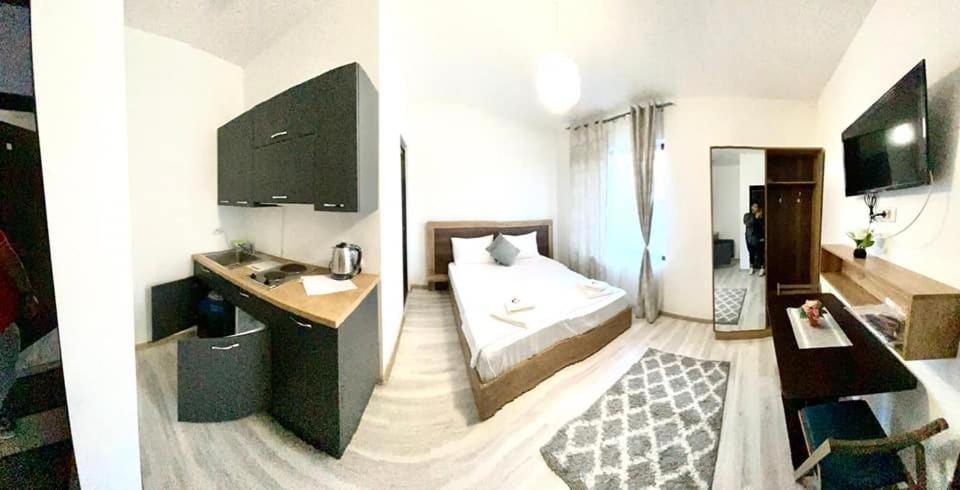 이아시 Ipsilanti House 아파트 호텔 외부 사진