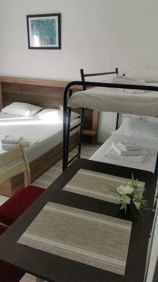 이아시 Ipsilanti House 아파트 호텔 외부 사진