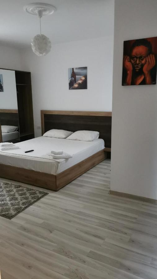 이아시 Ipsilanti House 아파트 호텔 외부 사진